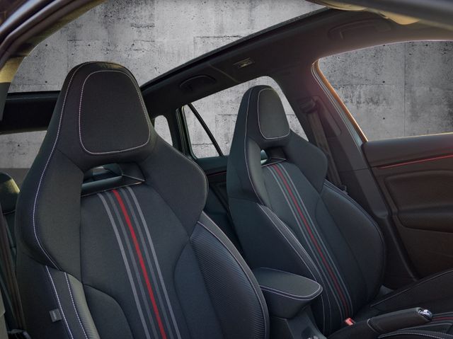 Kamiq 1.0 TSI OPF DSG MONTE CARLO Pano RFK