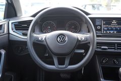 Fahrzeugabbildung Volkswagen Polo VI Comfortline DSG Klima Tempomat PDC TOP!
