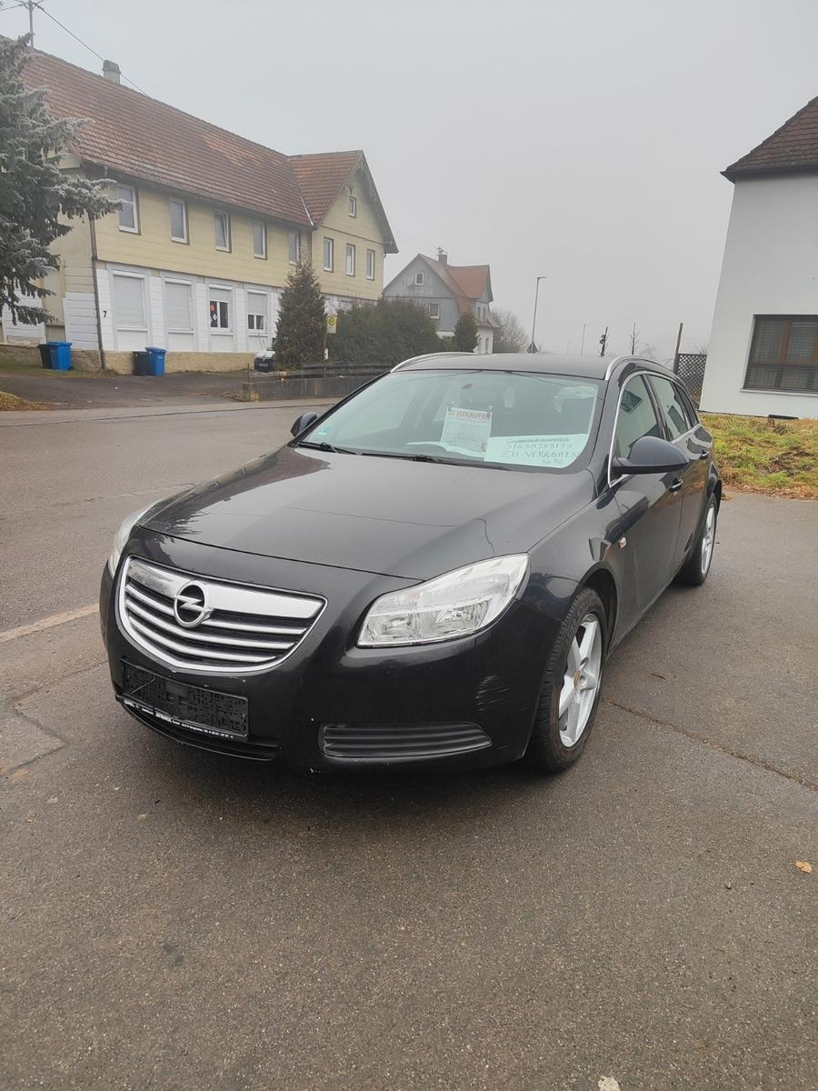 Opel Insignia 2013 — engine 1.956 cm³, 131 HP (96kW)