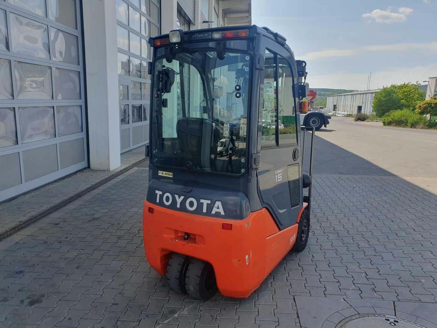 Fahrzeugabbildung Toyota 8FBET15 / Triplex: 4.30m / nur 3.412h! / 2022