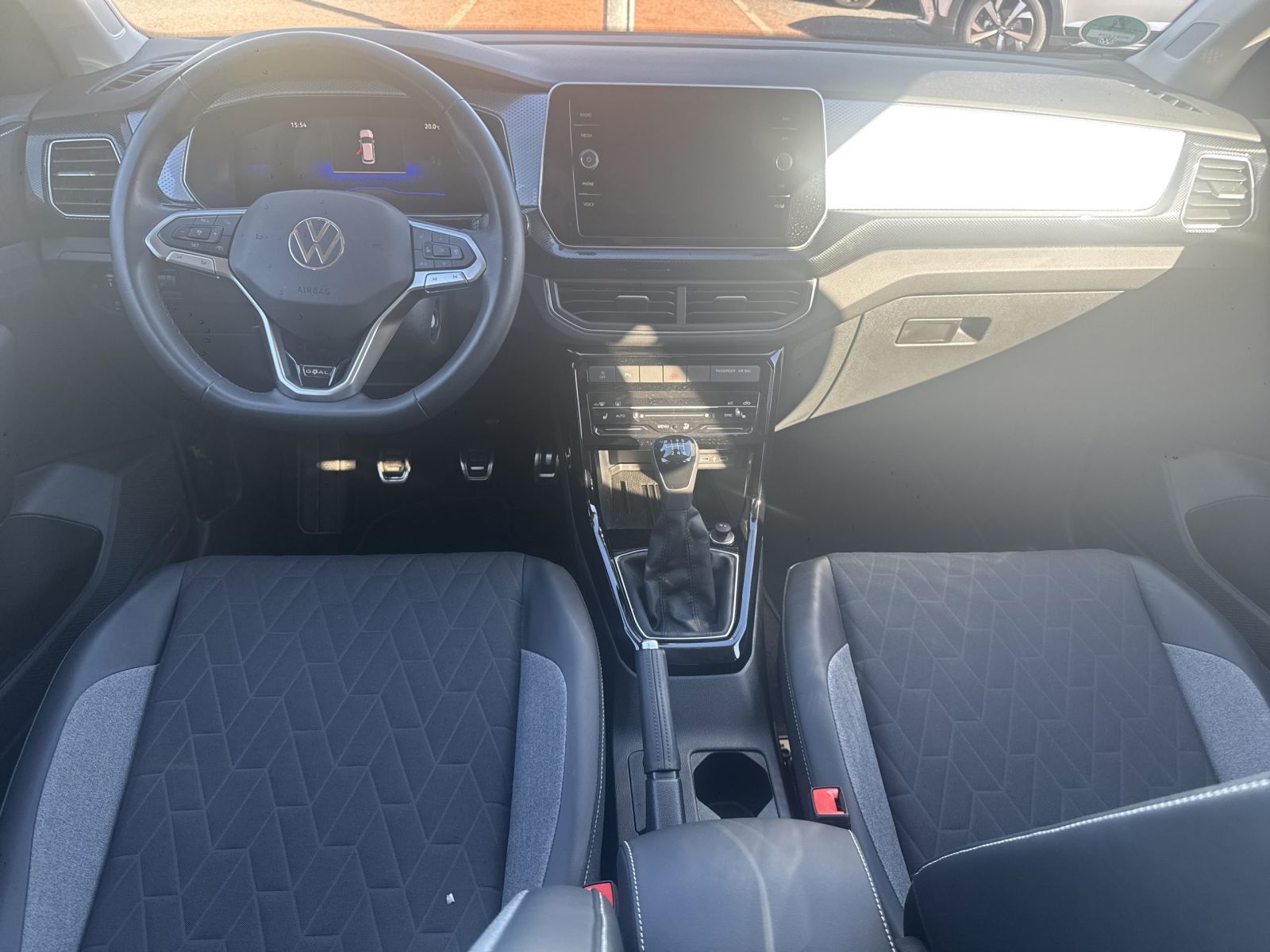 Volkswagen T-Cross Life GOAL 1.0 TSI Kamera SHZ NAVI ACC LE foto 4