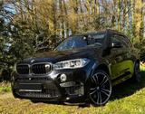 BMW X5 M  - BMW X5 M mit Schiebedach