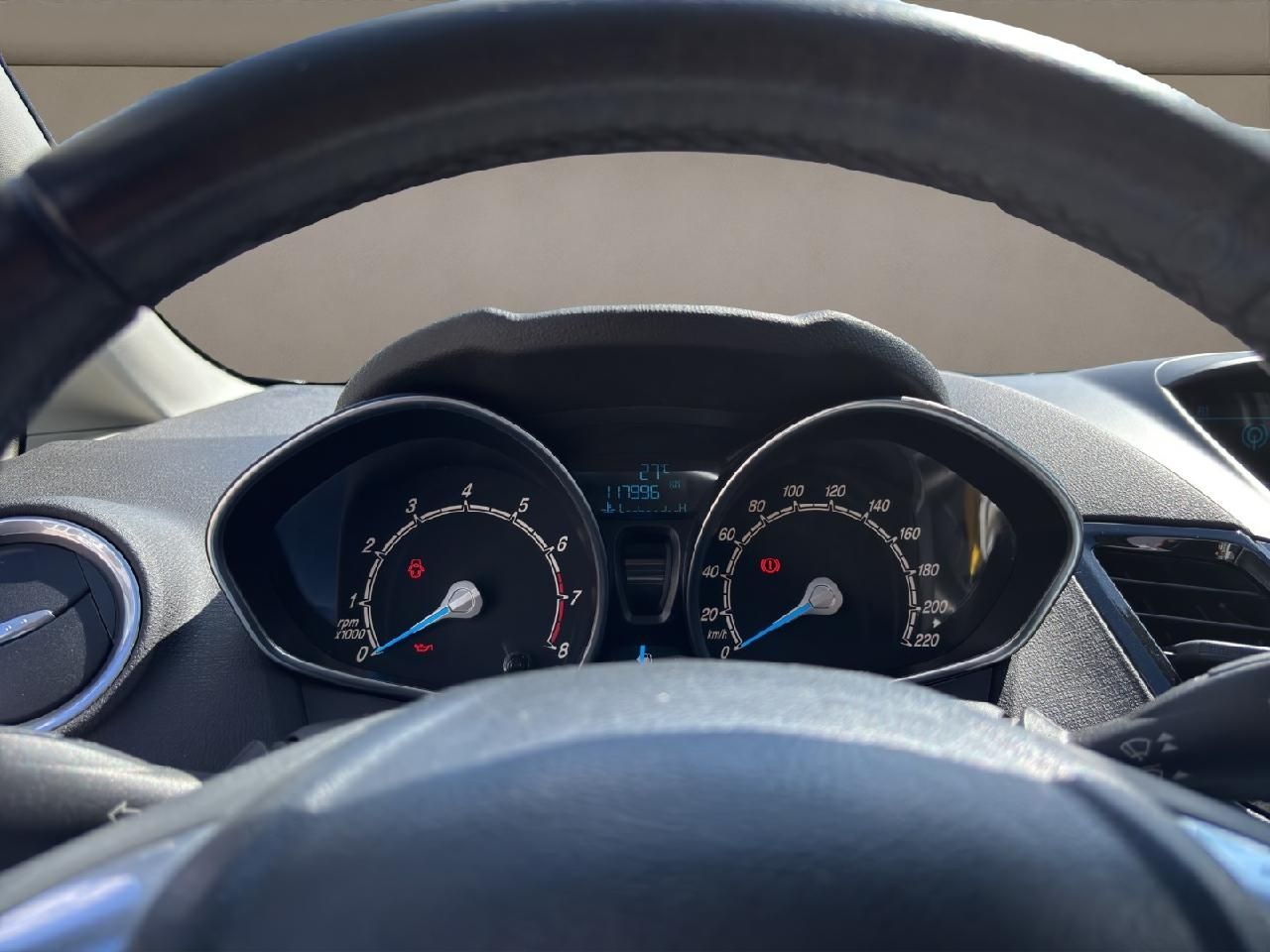 Fahrzeugabbildung Ford Fiesta Titanium