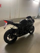 Kawasaki Ninja ZX-6R - NINJA