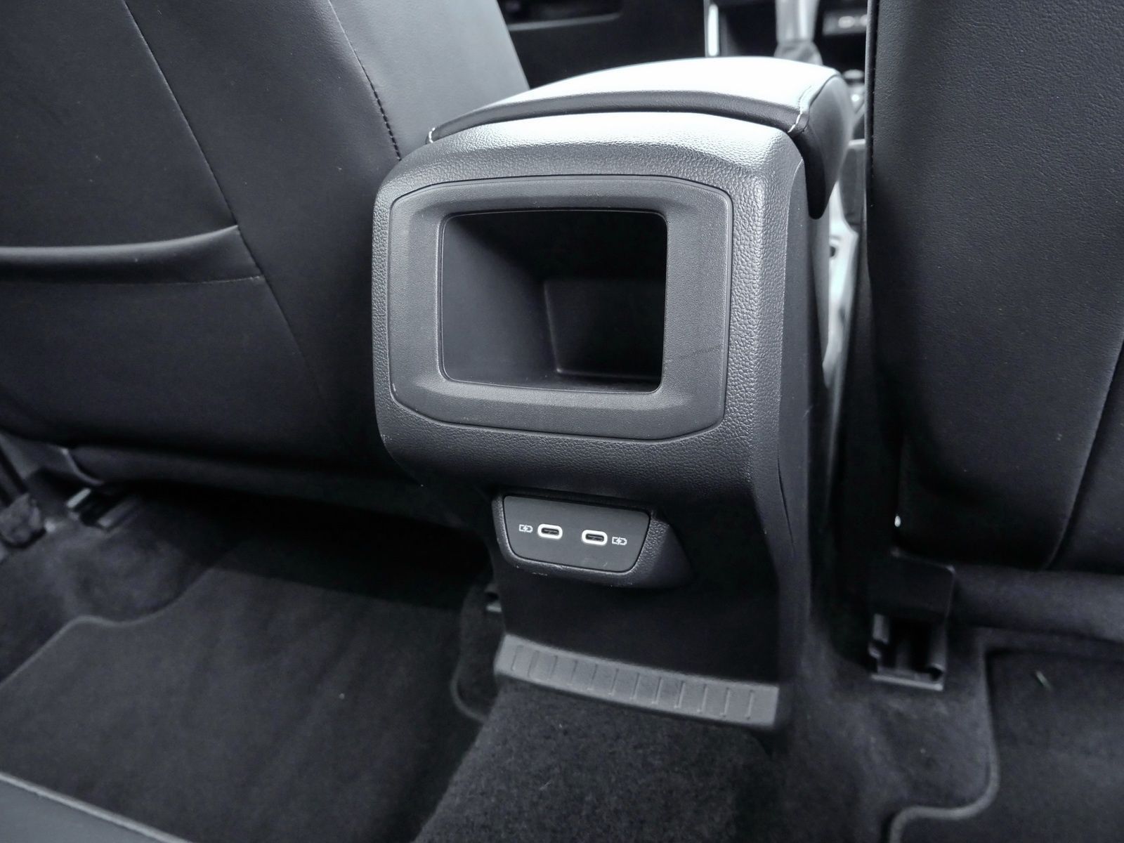 Volkswagen T-Cross - Bild 17