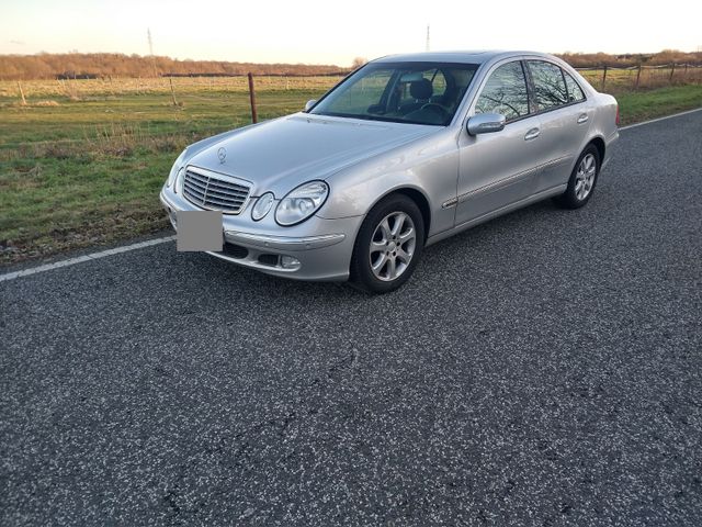 Mercedes-Benz E 320, Automatik TÜV 02.2026