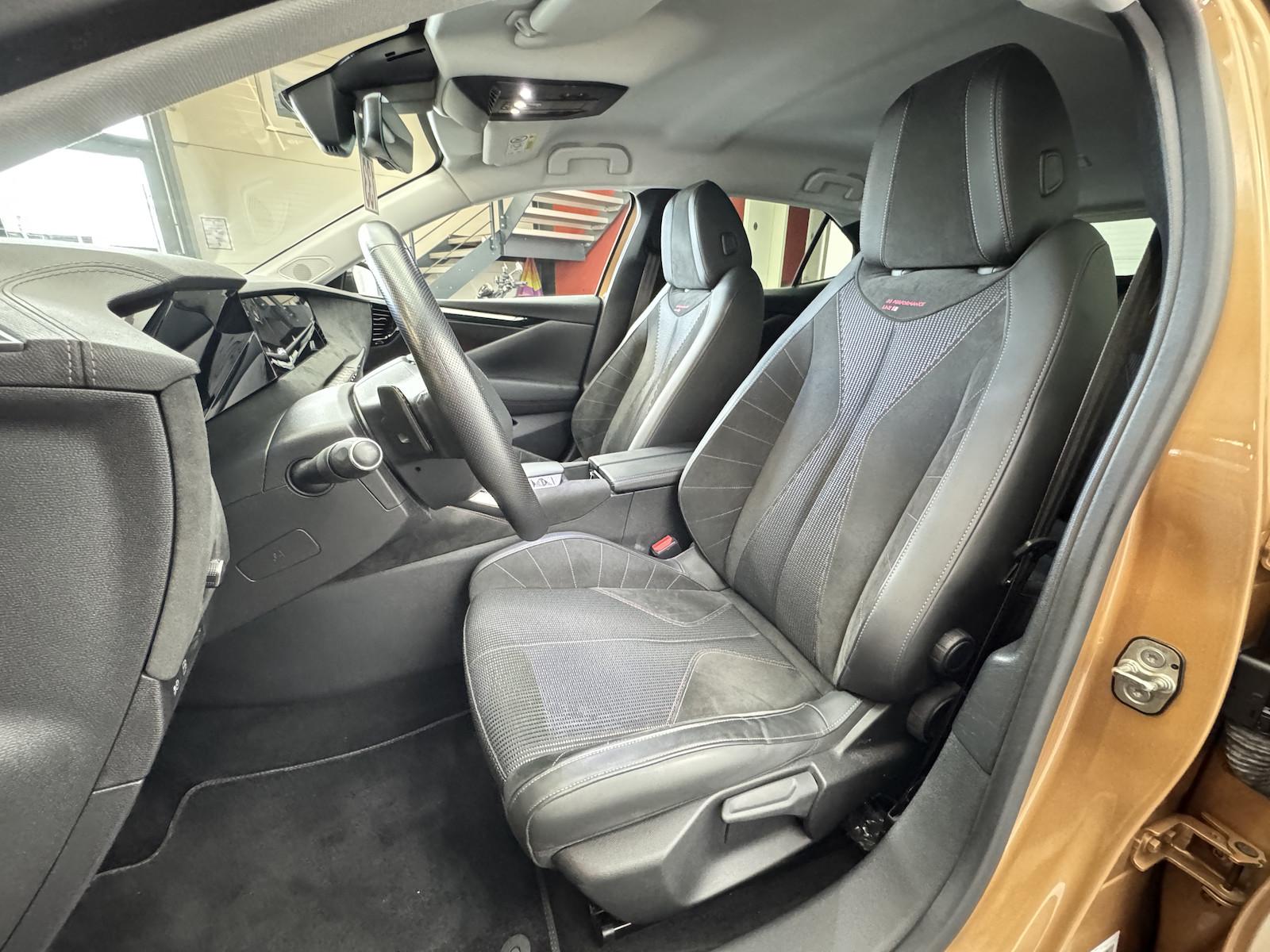DS Automobiles 4 E-Tense 225 Performance Line+ 1.Hand