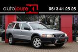 Volvo XC70 2.5 T Kinetic AWD | Youngtimer | Rijklaar | - graue Volvo XC70