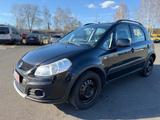 Suzuki (SX4) S-Cross - gebrauchte Suzuki (SX4) S-Cross aus dem Jahr 2014