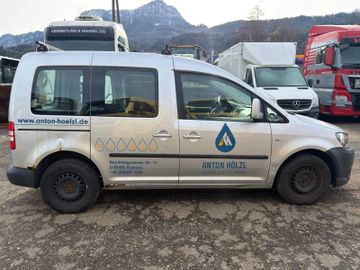 Volkswagen Caddy - 4