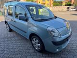 Renault Kangoo 1.5 dCi 105CV 4p. Neopatentato - Renault Kangoo aus 2008 mit Diesel-Antrieb