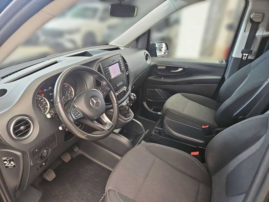 Fahrzeugabbildung Mercedes-Benz Vito 114 Tourer Pro kompakt Navi Liege-Paket SHZ