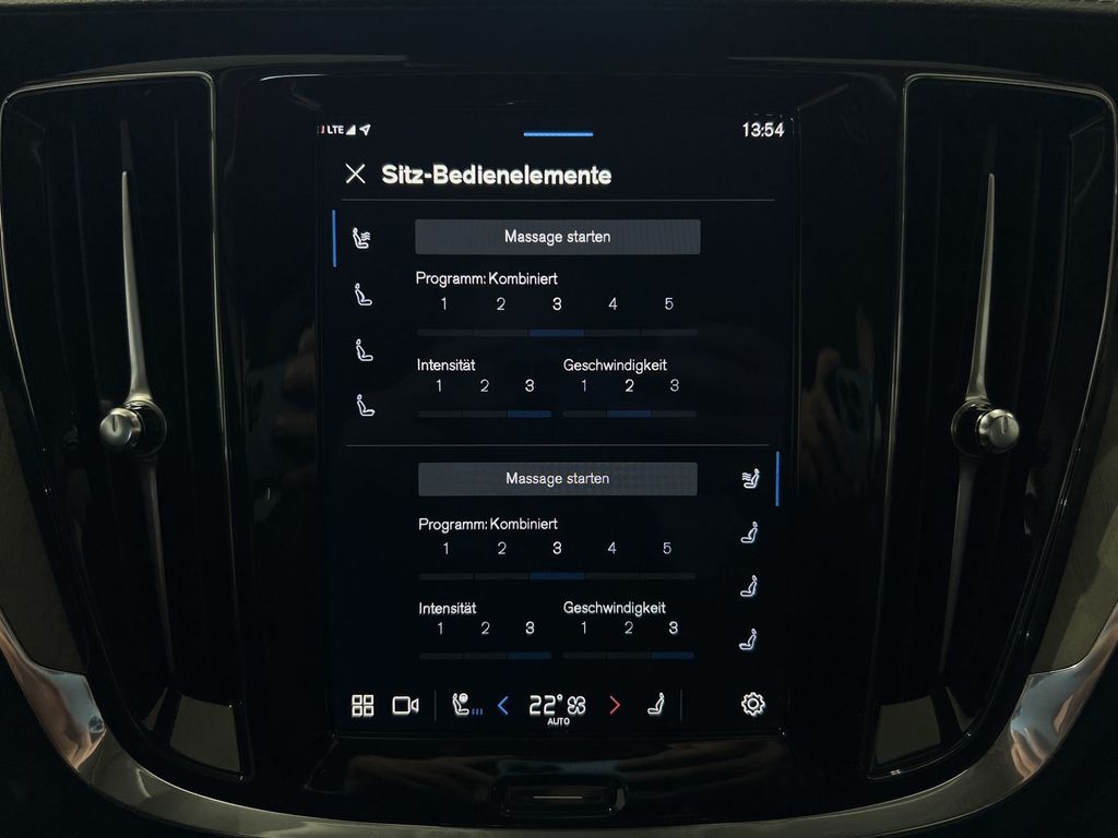 Volvo S60 T8 Ultimate Dark Recharge AWD Massage B&W