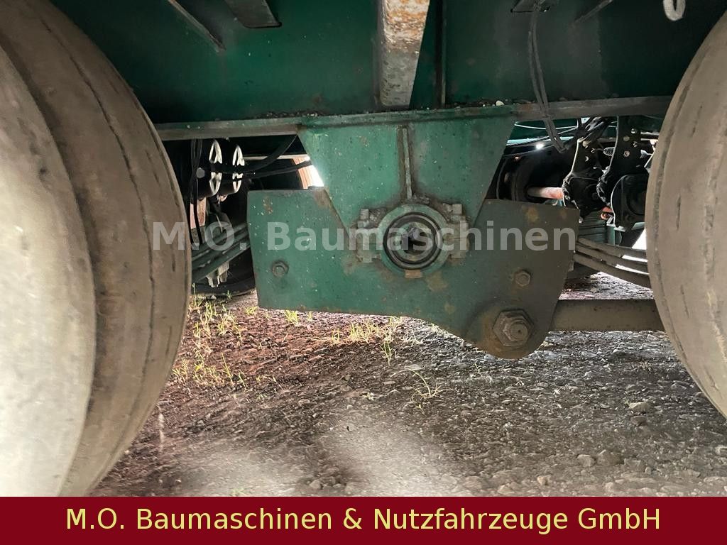 Fahrzeugabbildung Kaiser S4503 F / 3 Achser / Blatt / Hydr. Rampen / 34t