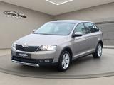 Skoda Rapid 1.2TSI Scoutline Xenon Sitzheiz Pano PDC - Skoda Rapid: Kombi