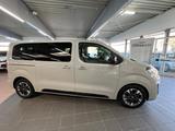 Opel Zafira Life Tourer M L2 AHK+Pano+Leder+ACC+Stand - gebrauchte Opel Zafira Life aus dem Jahr 2020