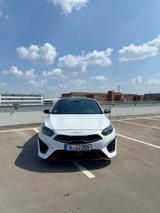 Kia Ceed GT 2023 WEIS  PANO 1. Hand 204 PS - Kia cee'd / Ceed in Nürnberg