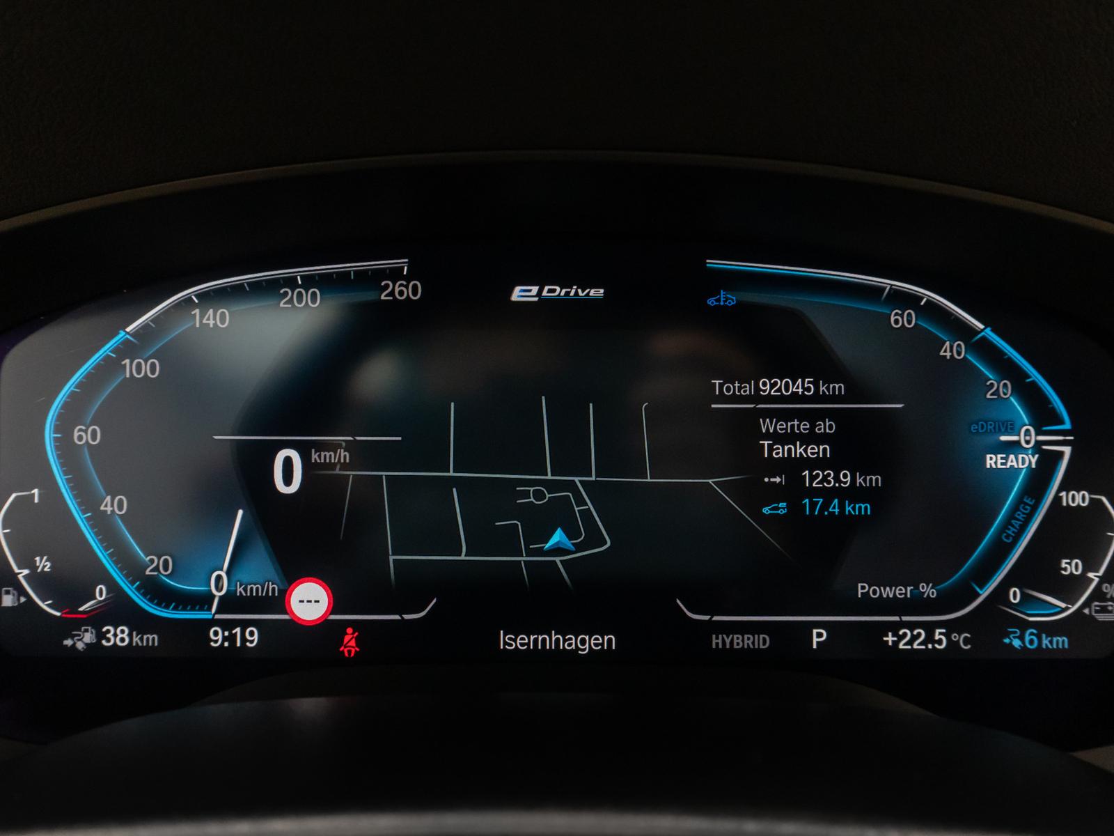 BMW 530e Luxury Line DAB H/K 4xKlima Alarm AHK Sport