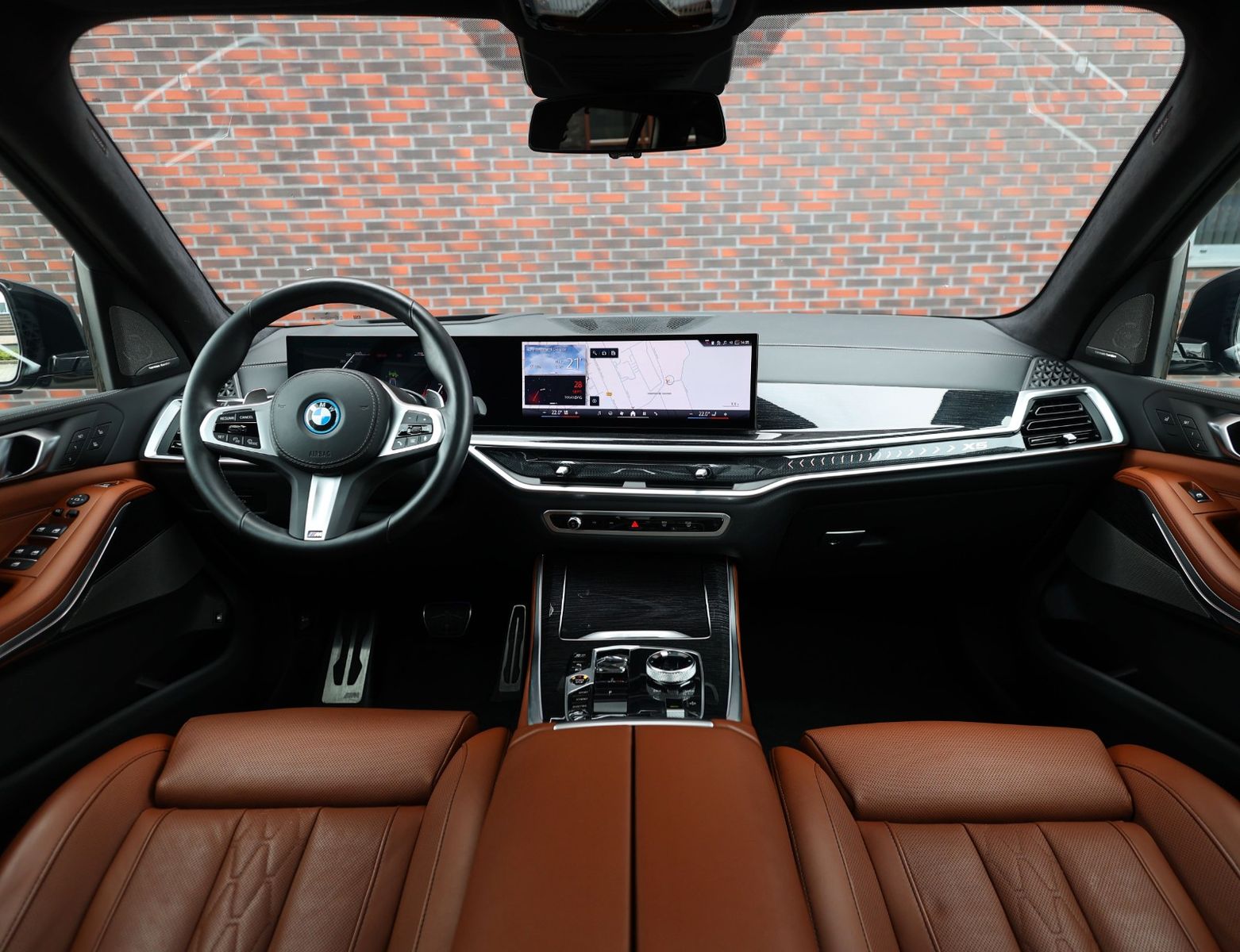 BMW X5 50e xDrive | SkyLounge - AHK - Massage imagem 3
