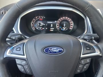 Ford Edge Vignale 4x4 LED+Sitzhzg+Sitzlüftung, Bild 16