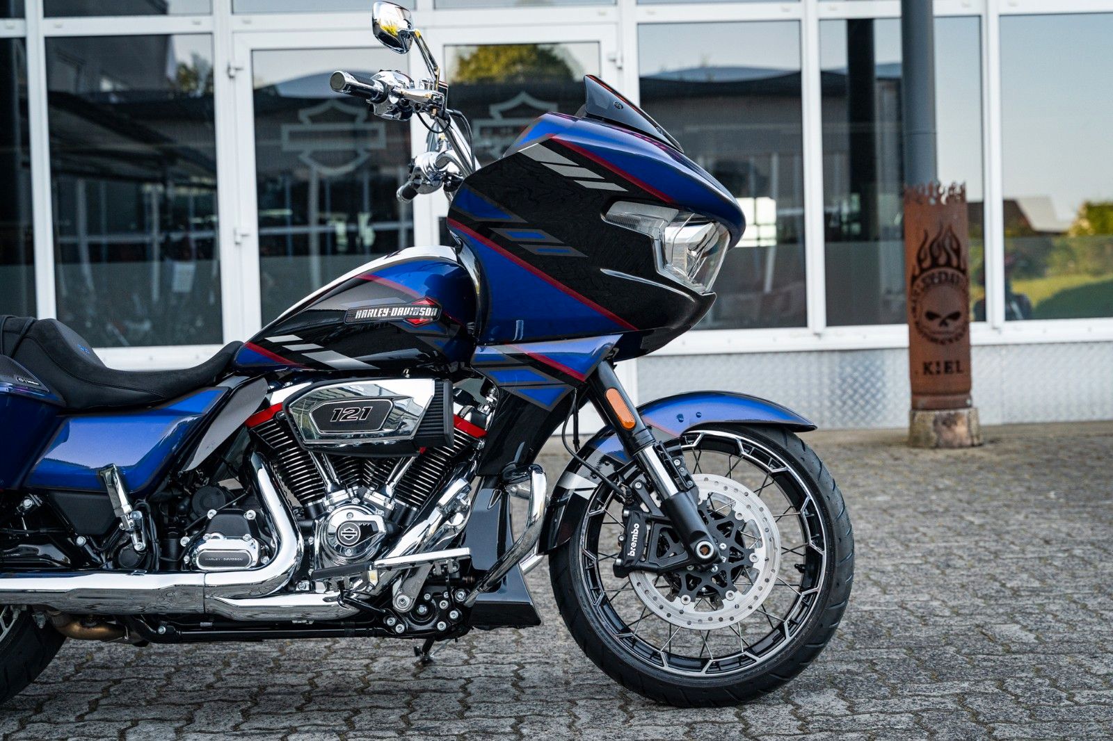 Fahrzeugabbildung Harley-Davidson CVO Road Glide FLTRXSE 121 cui MY25 Sofort Verfg