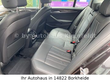 BMW 520 - 12