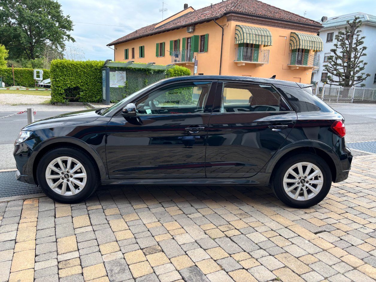 Audi A1 Citycarver Citycarver 25 1.0 tfsi 95cv A imagem 3