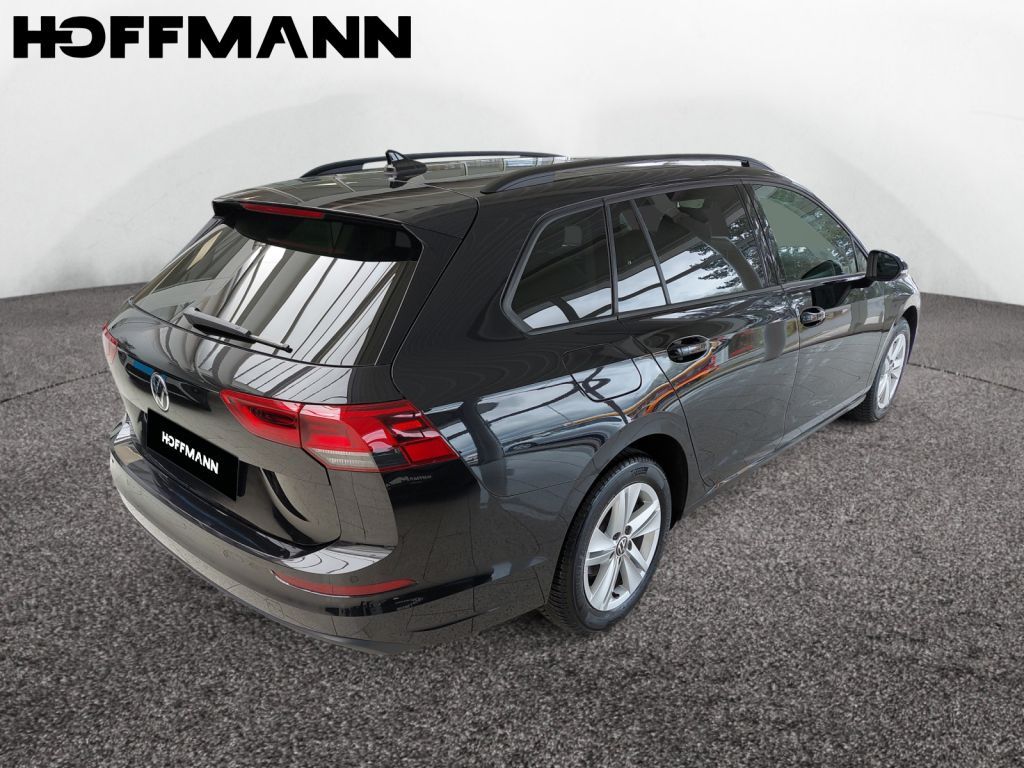 Fahrzeugabbildung Volkswagen Golf Variant TSI Life Business Premium Paket ACC