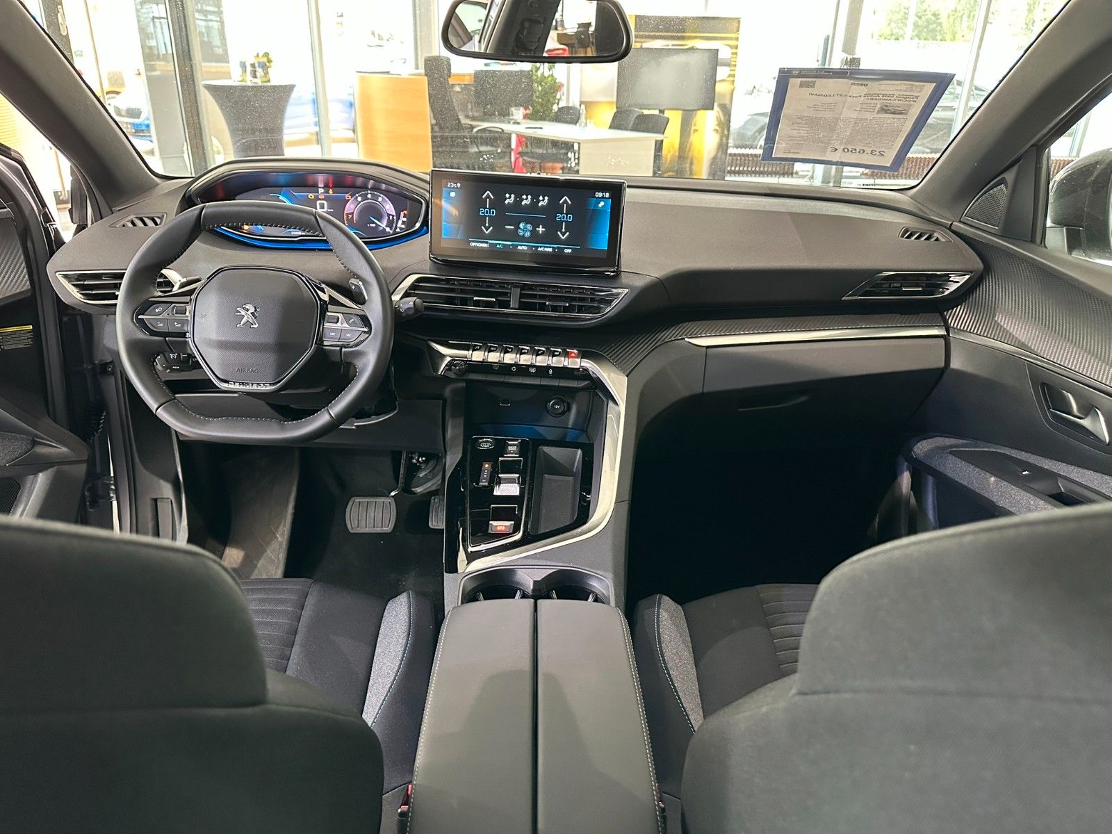Fahrzeugabbildung Peugeot 5008 Active Pack 1.2T LED/NAVI/PDC/R'CAM/DAB+