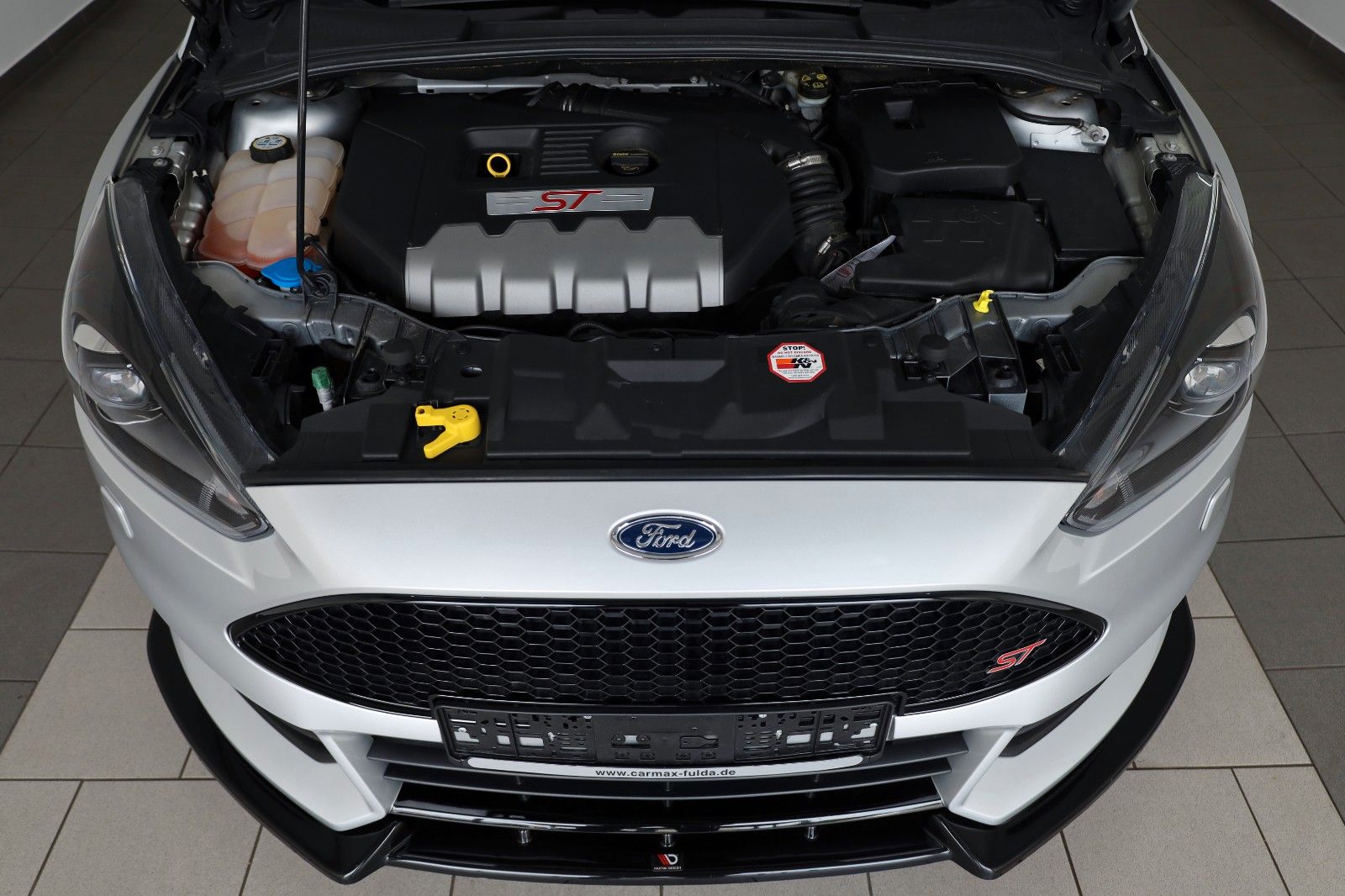 Fahrzeugabbildung Ford Focus Turnier ST Recaro,Leder,Navi,Xenon,Sony,SH