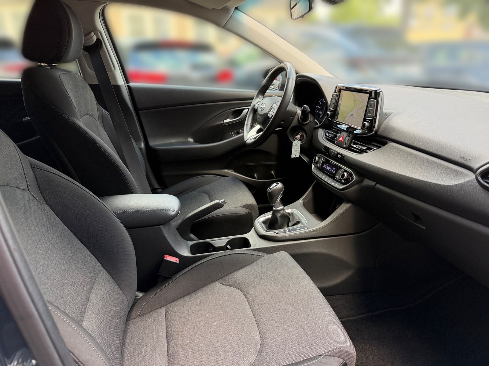 Fahrzeugabbildung Hyundai i30 1.0 T-GDI Edition 30 1Hd Sitzheizung