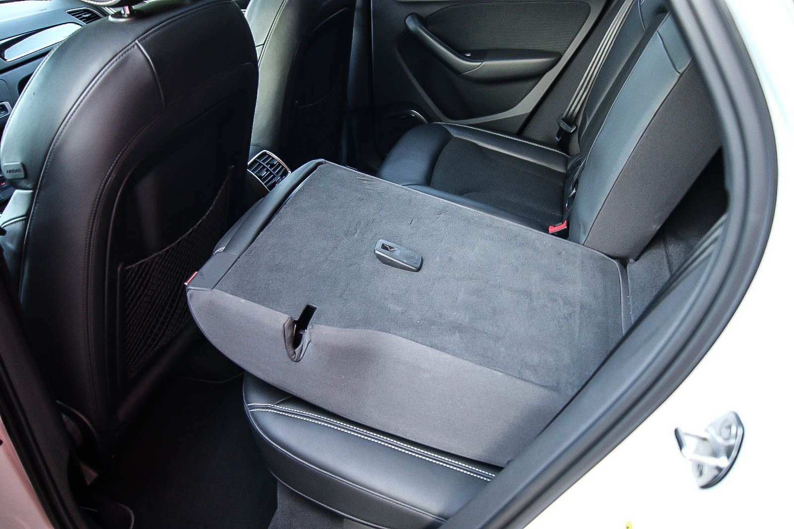 Fahrzeugabbildung Audi Q3 14TSI S-tronic S-LINE PLUS 20-ZOLL PANO BOSE