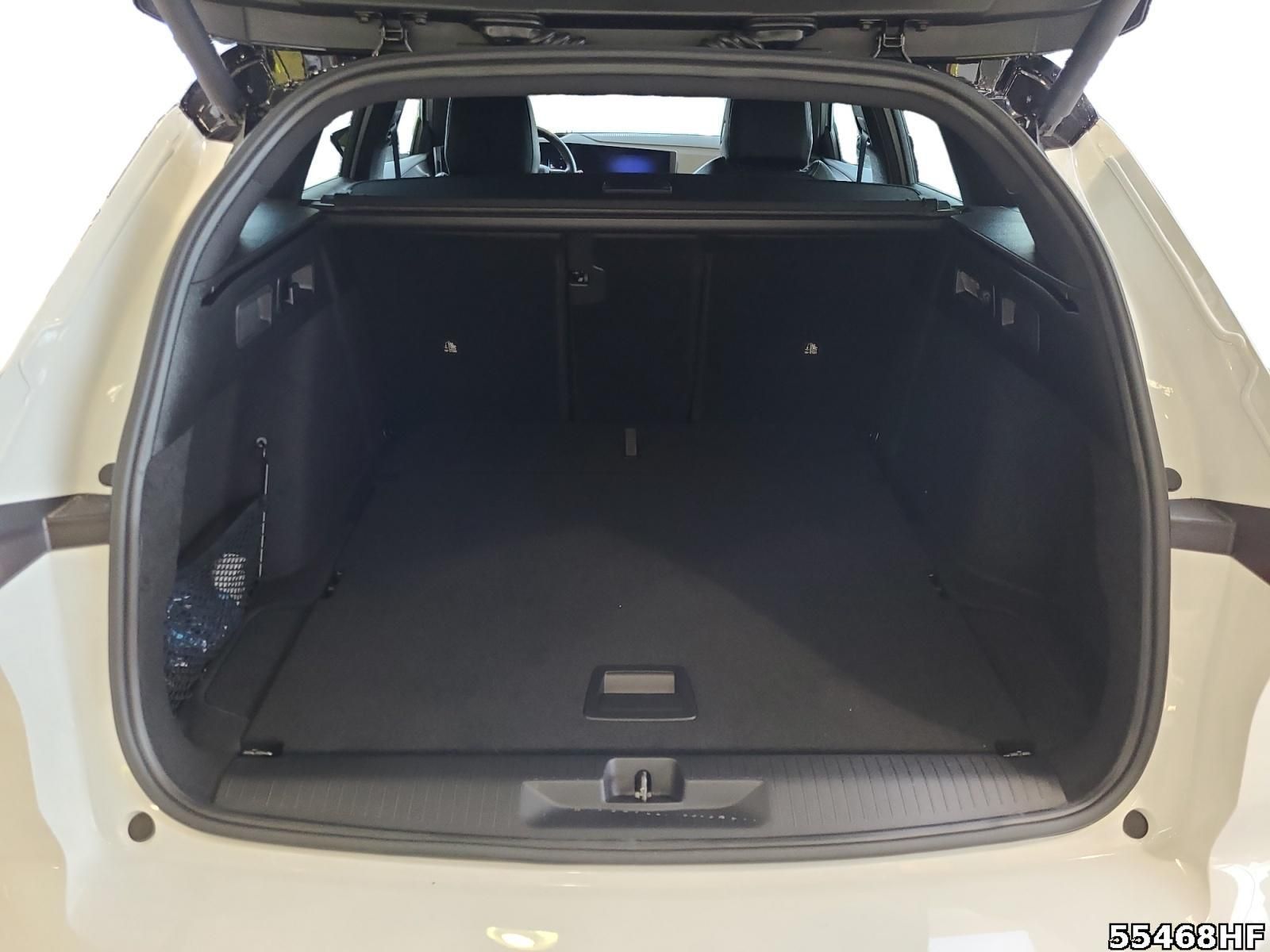 Fahrzeugabbildung Opel Astra L ST GS 130 PS AT