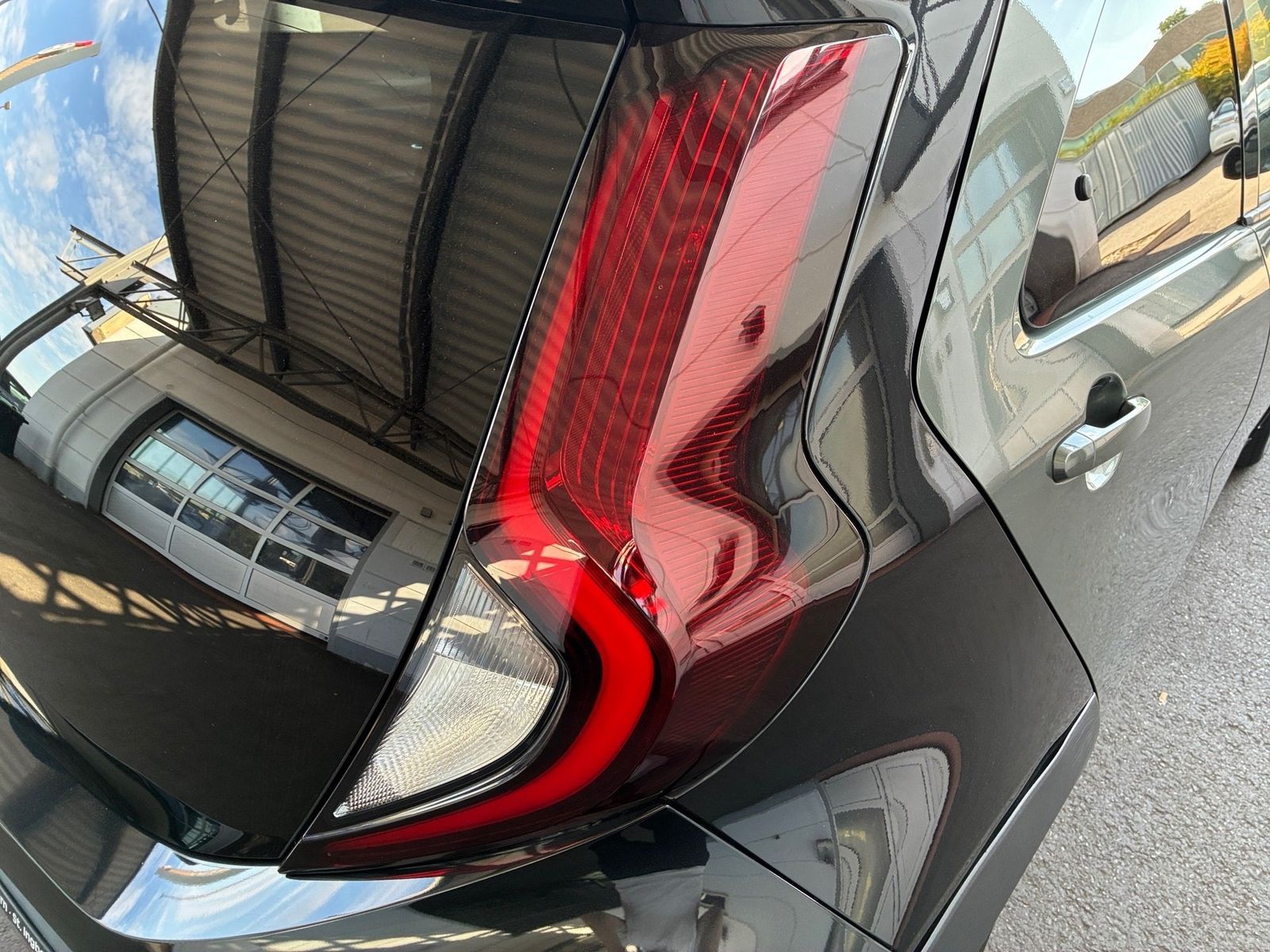 Fahrzeugabbildung Toyota Aygo 1.0 Air Style Kamera,LED,Matrix,Navi,PDC,SD