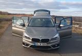 BMW 220i 193PS Autom,AHK,LED,Navi,iPark,keyl,el-Heck - BMW 2er Reihe in Dresden