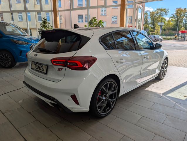 Ford Focus ST 5-trg.