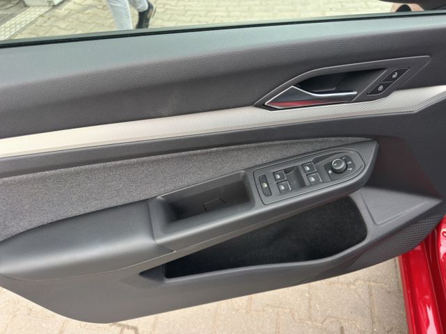 Golf Mildhybrid MOVE 1,5l eTSI 7-Gang DSG LED Pa