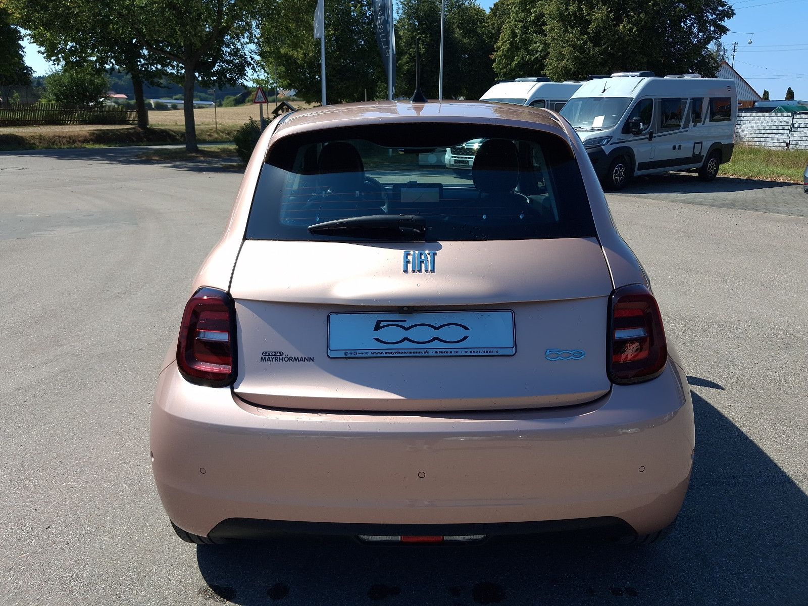 Fahrzeugabbildung Fiat 500e