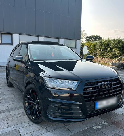 Audi Q7 3.0 TDI 330PS Quattro S-Line |  7-...