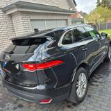 Jaguar F-Pace 20d Portfolio Automatik 8Fach Bereifung - Jaguar Gebrauchtwagen in Hamburg
