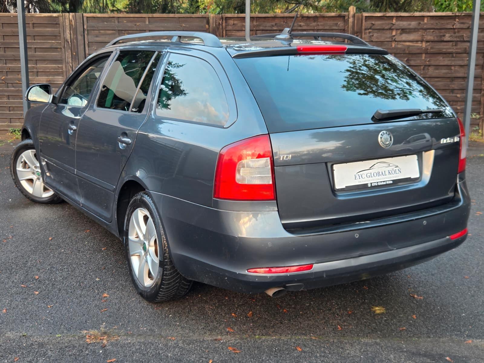 Skoda Octavia 2010 — photo 25