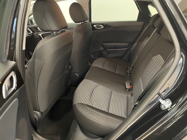 Fahrzeugabbildung Kia Ceed Ultimate Edition Kamera SpurwechselASS Navi