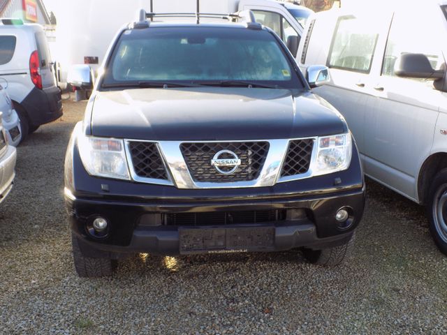 Nissan Navara Pickup Double Cab LE 4X4