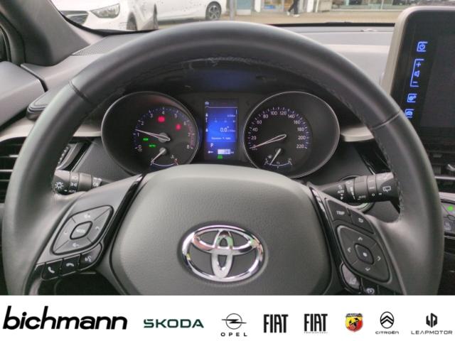 Toyota C-HR TeamD 4x4 AT Kli2 18'' RFK DAB USB
