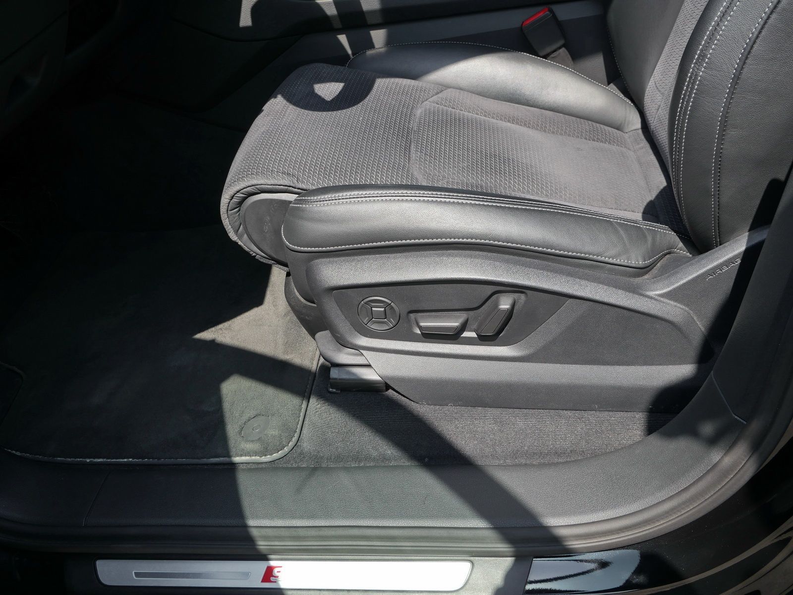 Audi Q7 - Bild 23