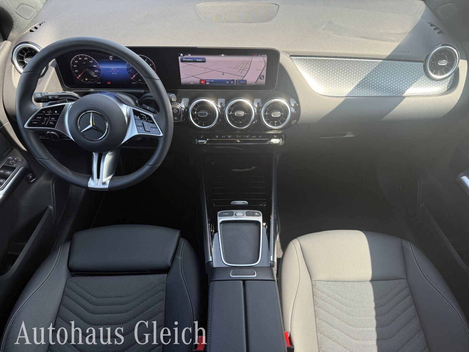 Fahrzeugabbildung Mercedes-Benz B 200 Progressive (EURO 6d) Navi/Autom./Klima/LE