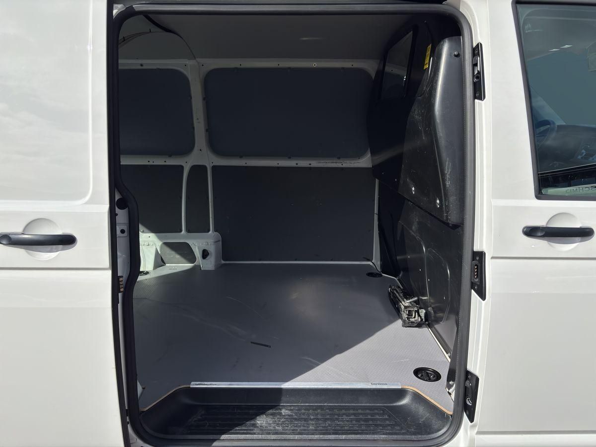 T6.1 Transporter Kasten lang 2.0 TDI AHK KLIMA P