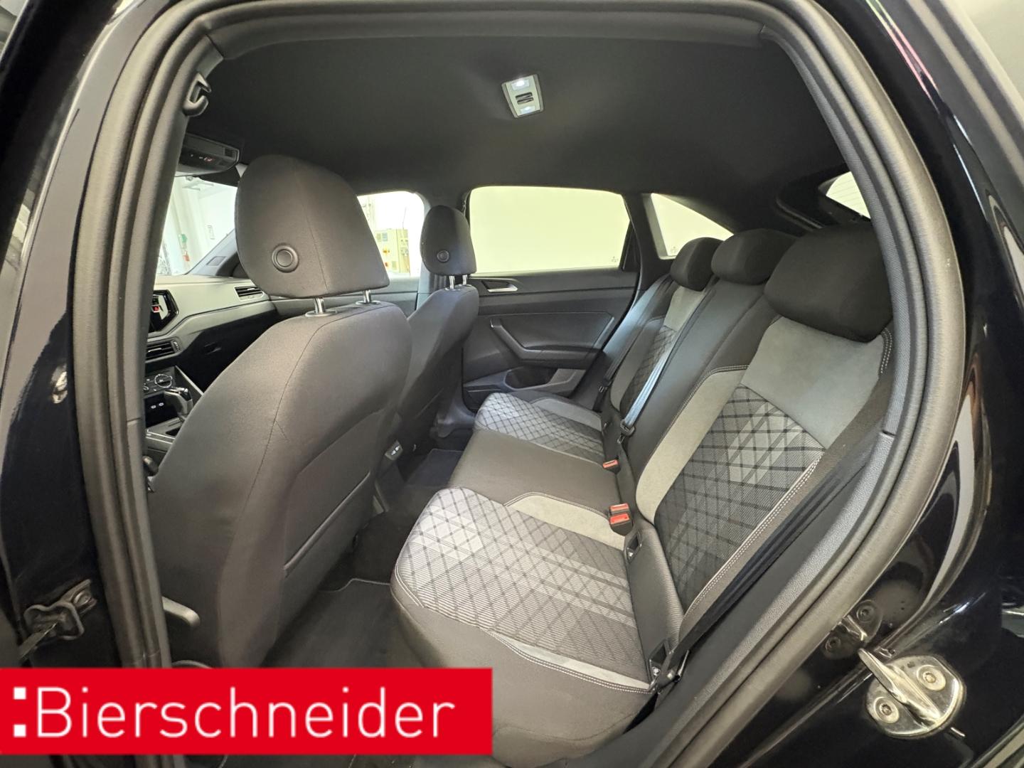Volkswagen Taigo 1.0 TSI DSG R-Line IQ-LIGHT DIGITAL COCKPI, миниатюра 9