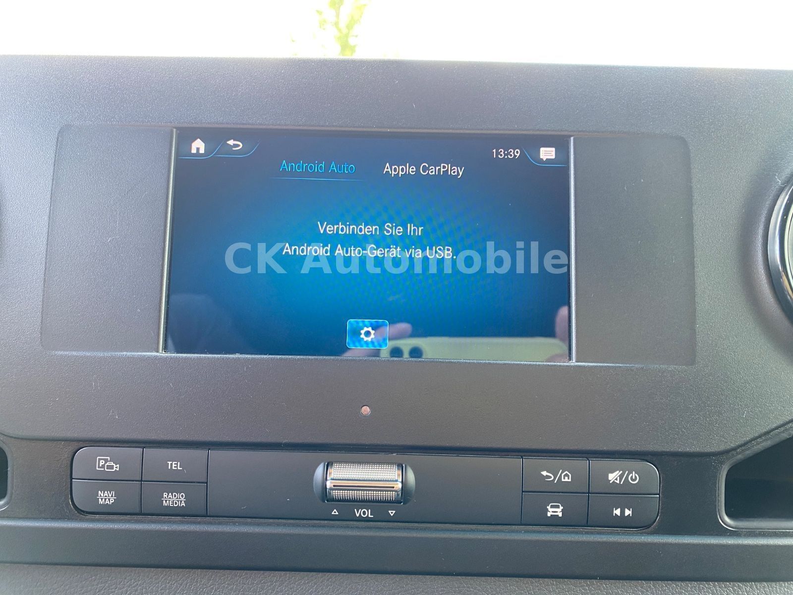 Fahrzeugabbildung Mercedes-Benz Sprinter III Mixto 319CDI Autom./5 Sitze/Navi