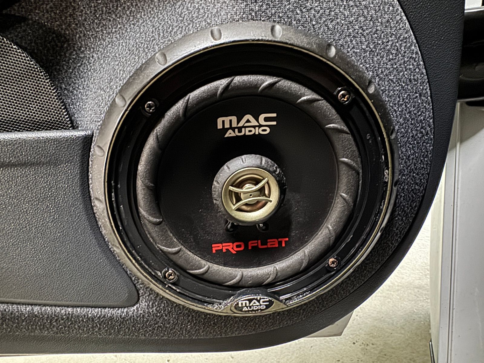 Fahrzeugabbildung Smart ForTwo 1.0 62kW PASSION AUTOMATIK LEDER KLIMA SH